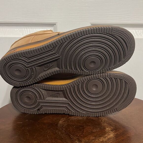 🔥🔥NIKE Air Force 1 B Wheat Mocha Tan - Men Sz 7 / Women 8.5 - PERFECT - Picture 9 of 12